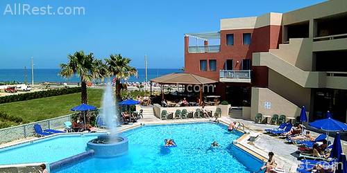 Pearl Beach Hotel 3